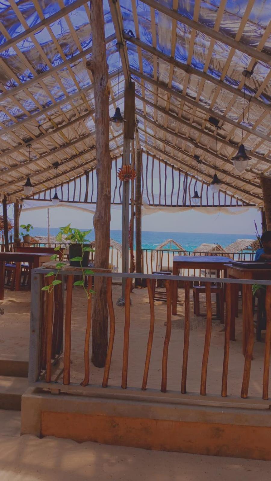 La-Vira Beach Villa Хиккадува Экстерьер фото